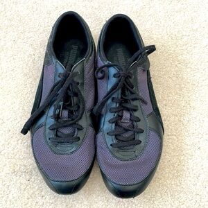 PUMA Sport Lifestyle Womens Lace Up Black /Gray Casual Walking Shoe Sneaker - 8